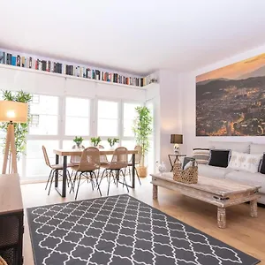  Apartamento Henao Park De Suites, En Pleno Centro Con Garaje Directo